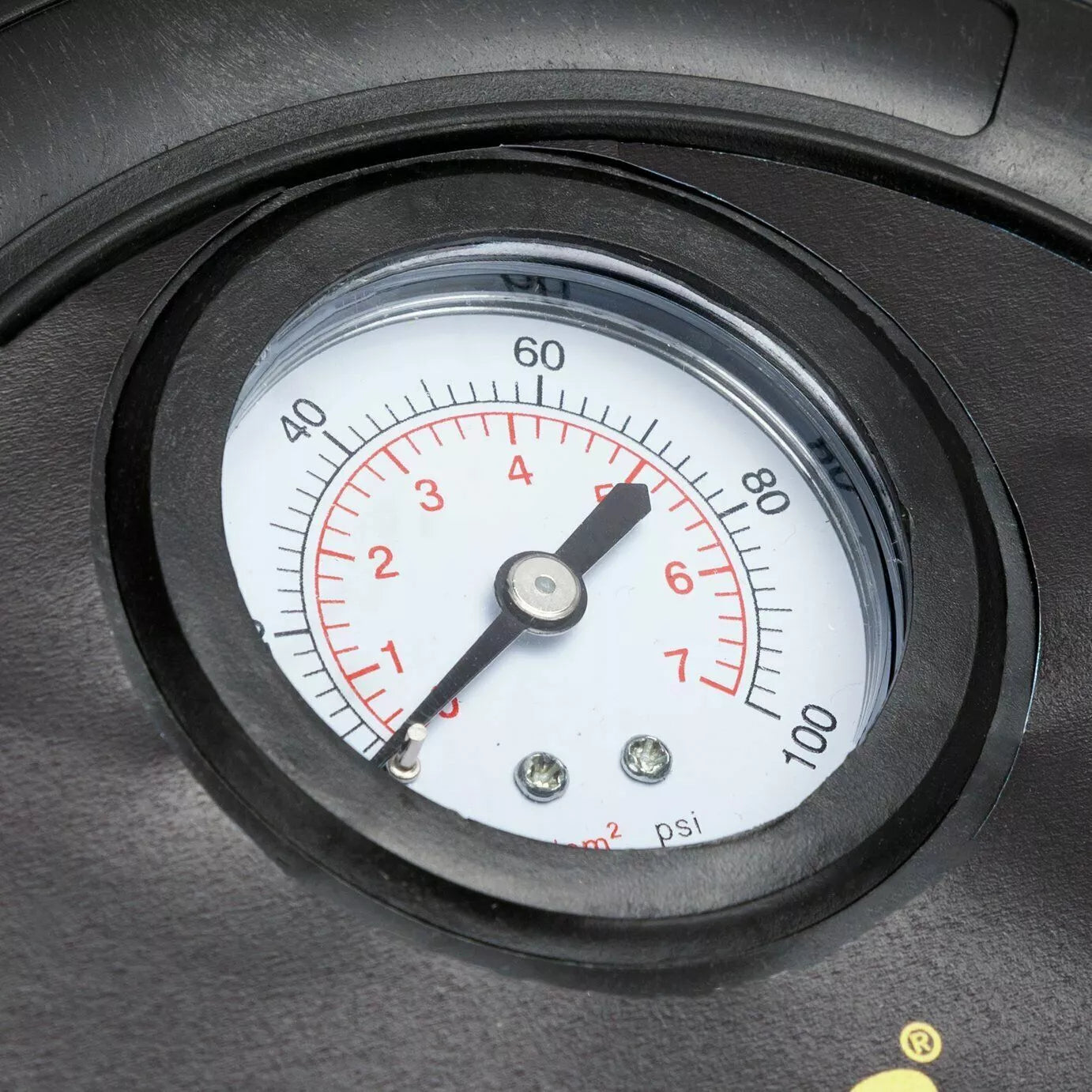 Challenge 12V Analogue Tyre Inflator