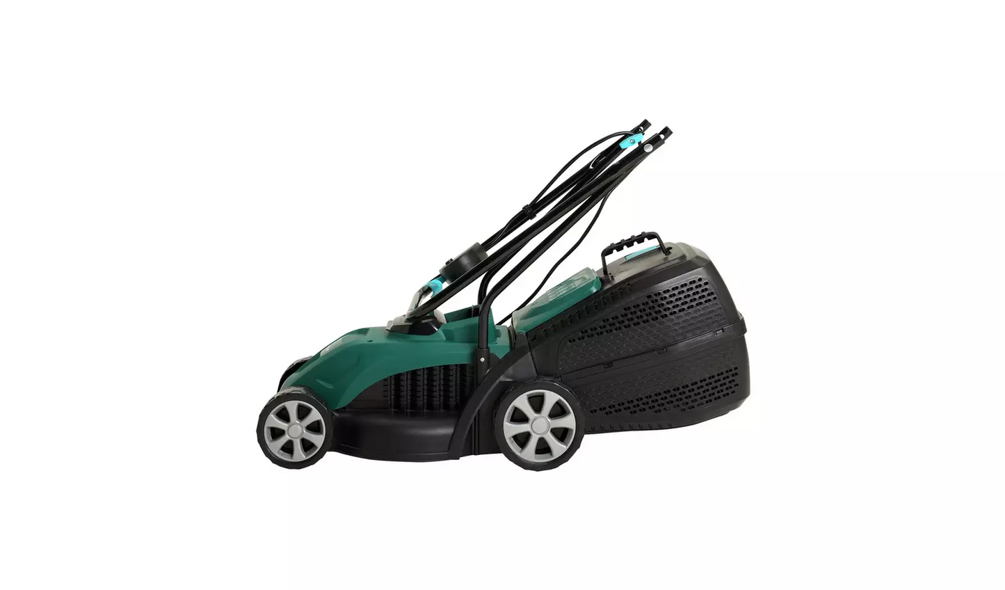 McGregor 18V - 31cm Cordless Lawnmower - 30 litres collection box